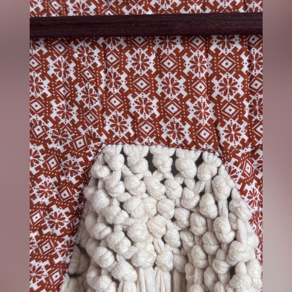 Gimmicks BKE women Medium open knit‎ crotchet boho fringe vest festival western - Picture 5 of 10